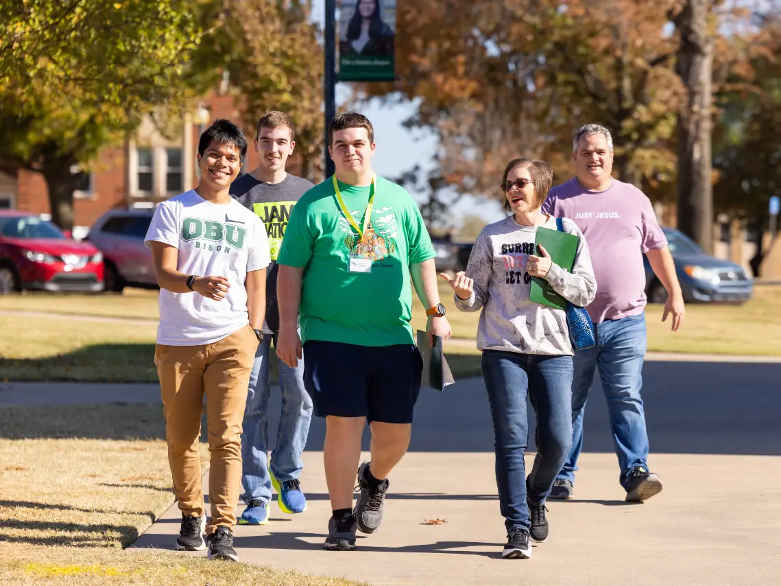 High school students taking a tour of OBU campus