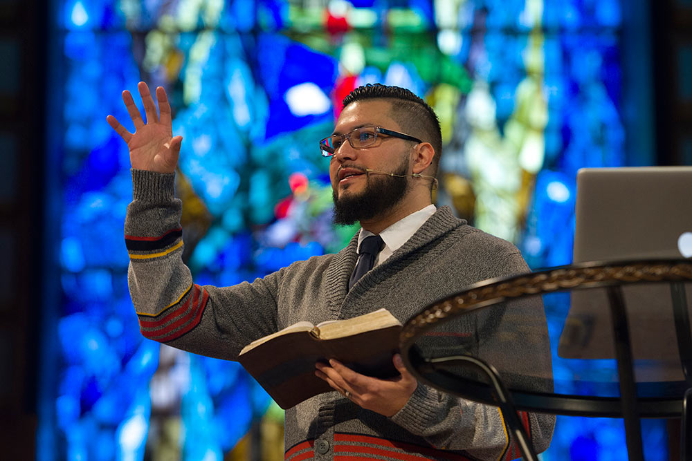 Horton Challenges Students To Live Life Of Gospel Saturated Prayer 